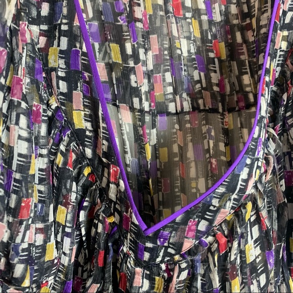 Catherine Malandrino stylish printed blouse 100% Silk Size 8 - Picture 4 of 7